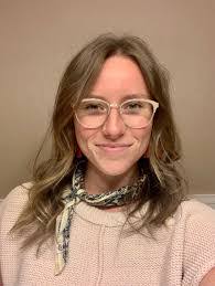 Nina Walls's Instagram, Twitter & Facebook