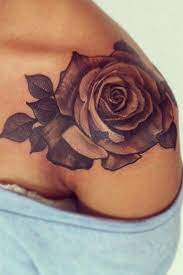 Tatouage Acceptes Tu Cette Rose Tatouage Rose Tatouage Rose Epaule Tatouage De Rose
