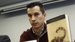 El teniente Luis Gonzalo Segura pide al rey Felipe VI que impulse reformas  en el Ejército