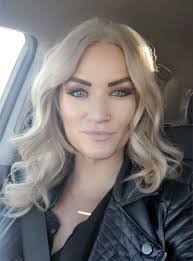 Paulette Gehrke's Instagram, Twitter & Facebook