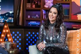 The real housewives of beverly hills star kyle richards is reportedly on her castmates' last nerve and at risk of getting fired. Kyle Richards Works Out Six Days A Week To Make 51 Look Like 35
