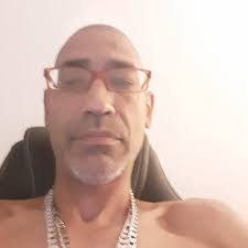 Can I get a hi at least? I like your profile 🥰