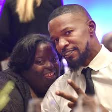 Jamie Foxx Mourns The Death Of 36-Year-Old Sister DeOndra Dixon