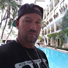 Nikki Isola and Mike Isola's Wedding Website