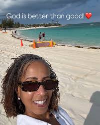 Deloris Davis (@delorisdavis) • Instagram photos and videos