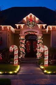 Closer Look At The Candy Cane Theme Holiday Decor Holiday Lights Christmas Decorations