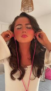 IG+YT:Annmargaret+Marie Can u tell i dont like✨popular✨music😗🕺#fyp #...