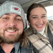 Refs can NOT defend Mahomes