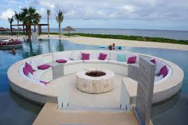 You Ll Love Lounging By The Xhale Club Pool Where You Ll Receive An Elevated Level Of Personal Service And Riviera Cancun Cancun Resorts Riviera Cancun Resort
