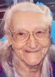 Marilyn Stonebraker's Instagram, Twitter & Facebook