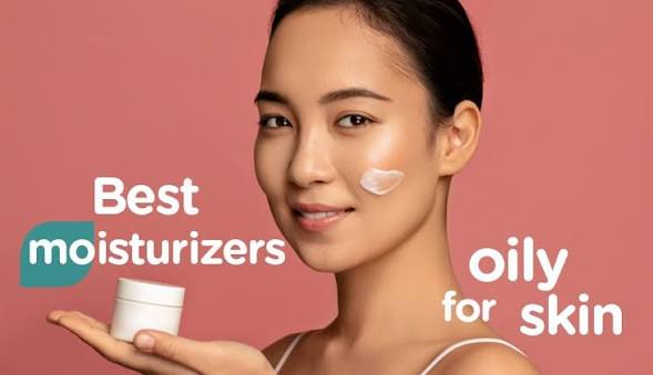 Best moisturizer for oily skin with SPF and brightening lemon essence