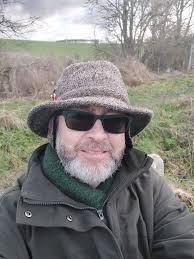 Do pike stay in the same area?