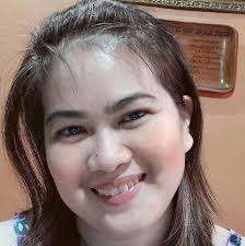 PT with Teach Rozette 😍 Our lesson for today: Standing for 20 minutes 😍😍  Good job 'nak!!! #standingwithyou #physicaltherapy #SpecialNeedsSupport  #specialneedsparenting