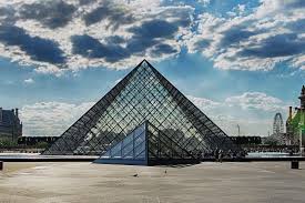 The eiffel tower visit entertains the tourists by educating them about the construction history. Best Of Paris Skip The Line Louvre Museum Eiffel Tower Notre Dame Seine River Paris France Gray Line