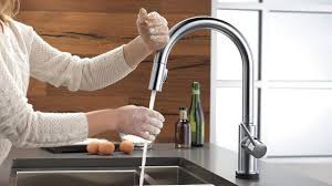 This modern kitchen faucet features a solid metal spray and an adjustable flow rate limiter to ensure the potential for maximum environmental efficiency. Top 5 Best Modern Kitchen Faucet In 2020 Youtube