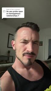 Replying to @Dan Happily single. #single