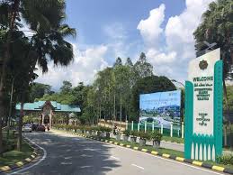 Really liked it 4.00 · rating details. Iium Is Malaysia S First University To Receive International Green Gown Award Malaysia Malay Mail
