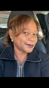 Class of 2025 Senior Photo Challenge