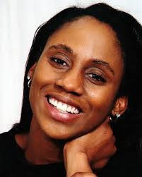 Liz Reed's Instagram, Twitter & Facebook