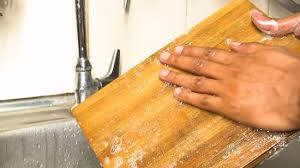 Find out how to clean a cutting board with clorox® liquid bleach. 3 Simple Ways To Clean A Bamboo Cutting Board Wikihow