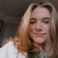 Olivia Watson's Instagram, Twitter & Facebook