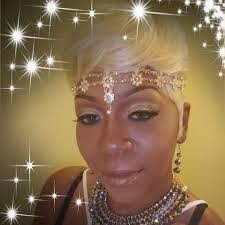 Sheena Winn's Instagram, Twitter & Facebook