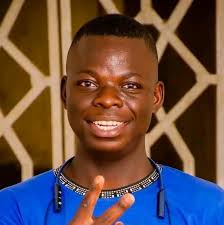 Ojana ni obiro mayore yore. En ema piny kuodhe sani. Miwa line moro achiel  misewinjo kowero