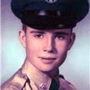 Alan Dillingham's Instagram, Twitter & Facebook