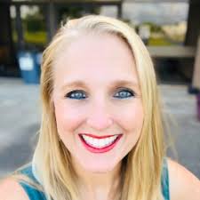 Melissa Torrence's Instagram, Twitter & Facebook