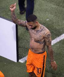 Depay Tattoo Fotos Imago