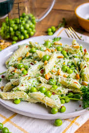 Lemon Ricotta Pasta With Fresh Peas 30 Minutes From The Food Charlatan This Lemon Pasta Recipe Is Perfect For Su In 2020 Lemon Pasta Pea Recipes Lemon Pasta Recipes