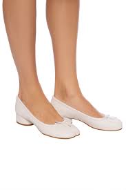 Shop women's maison margiela pumps. Tabi Pumps Maison Margiela Vitkac Us