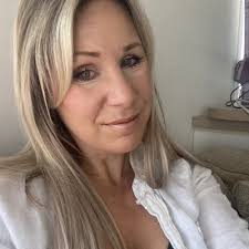 Hypnotherapy in Halstead, CO9