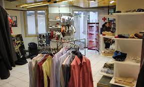 It opened in 1923, but closed in 1939. Rouen Une Vestiboutique Qui A Du Chic