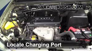 The 2.4 is the only 4 cylinder offered in the highlander and camry in 2003. Carcarekiosk All Videos Page Toyota Highlander 2003