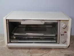 Black And Decker Spacemaker Toaster Oven White Black Decker Toast R Oven Spacesaver 1990s Bake Toaster By 2lewa Retro Kitchen Decor Vintage Toaster Black Decker