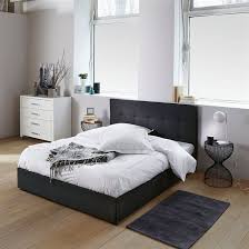 Tete De Lit Capitonnee Style Contemporain Numa Decoration Maison Tete De Lit Grise Idees De Lit