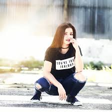 Untuk melihat detail lagu baru ambon pop klik salah satu judul yang cocok, kemudian untuk link download baru ambon sayang beta jua lagu ambon kompilasi terbaru 2019 bersama album vicky salamor dan. Kumpulan Lagu Ambon Terbaru Dan Terbaik