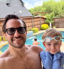 Michael Castro (@mcastromusic) • Instagram photos and videos