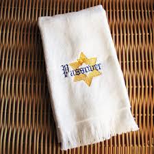 Update your home's exterior decor for spring by removing all the old christmas decorations and adding a few fresh plants and diy stenciled doormat by your front door to quickly update your porch. 25 Unique Passover Decorations Supplies Table Setting Ideas For Pesach 2020 Amen V Amen