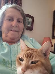 Evening everyone. Another lazy day today, apart from all the usual little  jobs I do. Our little walk in the garden was nice this morning. Chelsea  went all the way up the