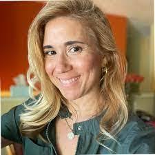 Annie Denson's Instagram, Twitter & Facebook