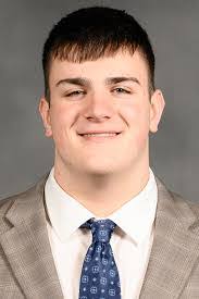 Wade Mason's Instagram, Twitter & Facebook