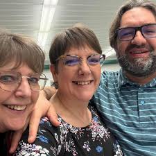 Who knows how to get easy money