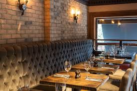 Banquette seating is a fixed type of seating which incorporates a bench so is commonly known as bench seating or fixed seating. Banquette Seating Entertainment Seating Uk Ltd