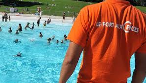 Deux Hommes Accuses D Attouchements Sexuels Lynches Par Les Baigneurs A La Base De Loisirs De Draveil
