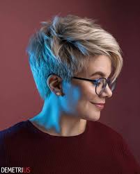 Here are pictures of this year's best haircuts and hairstyles for women with short. 40 Latest Short Pixie Hairstyles For Women Hair Hairstyles Pixie Pixiehair Pixiehairstyles Shorth Short Hair Styles Pixie Pixie Hairstyles Hair Styles