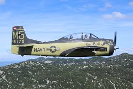 The landing gear has been modified so that the chassis looks forward. North American T 28b Trojan The Flying Bulls