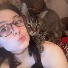 Susannah Wilson 🌻 (@sunflower.sus) • Instagram photos and videos