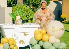 Minnie often laughed off the rumours, and once told a twitter user she was just fat. Inside Relebogile Mabotja S Baby Shower Photos Fakaza News